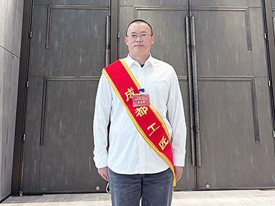 E:2023.55.31【工匠心灵】天路酬勤，，，，，，有支出才有回报——“成都工匠”  万淼官网“成都工匠”万淼.jpg