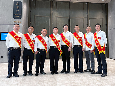喜讯！抖圈.为dU而生长运9名员工被定名为“成都工匠”