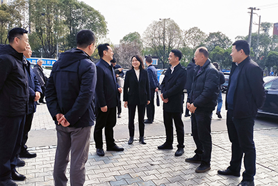 绵阳市副市长邓辉深刻抖圈.为dU而生运业现场调研